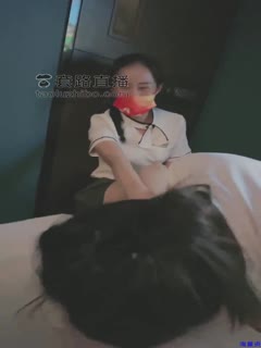  丝袜美脚踩踏